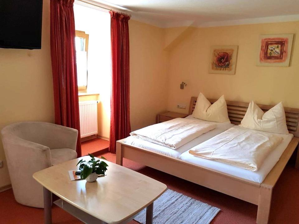Hotel Garni Edelweiss Зигсдорф Экстерьер фото