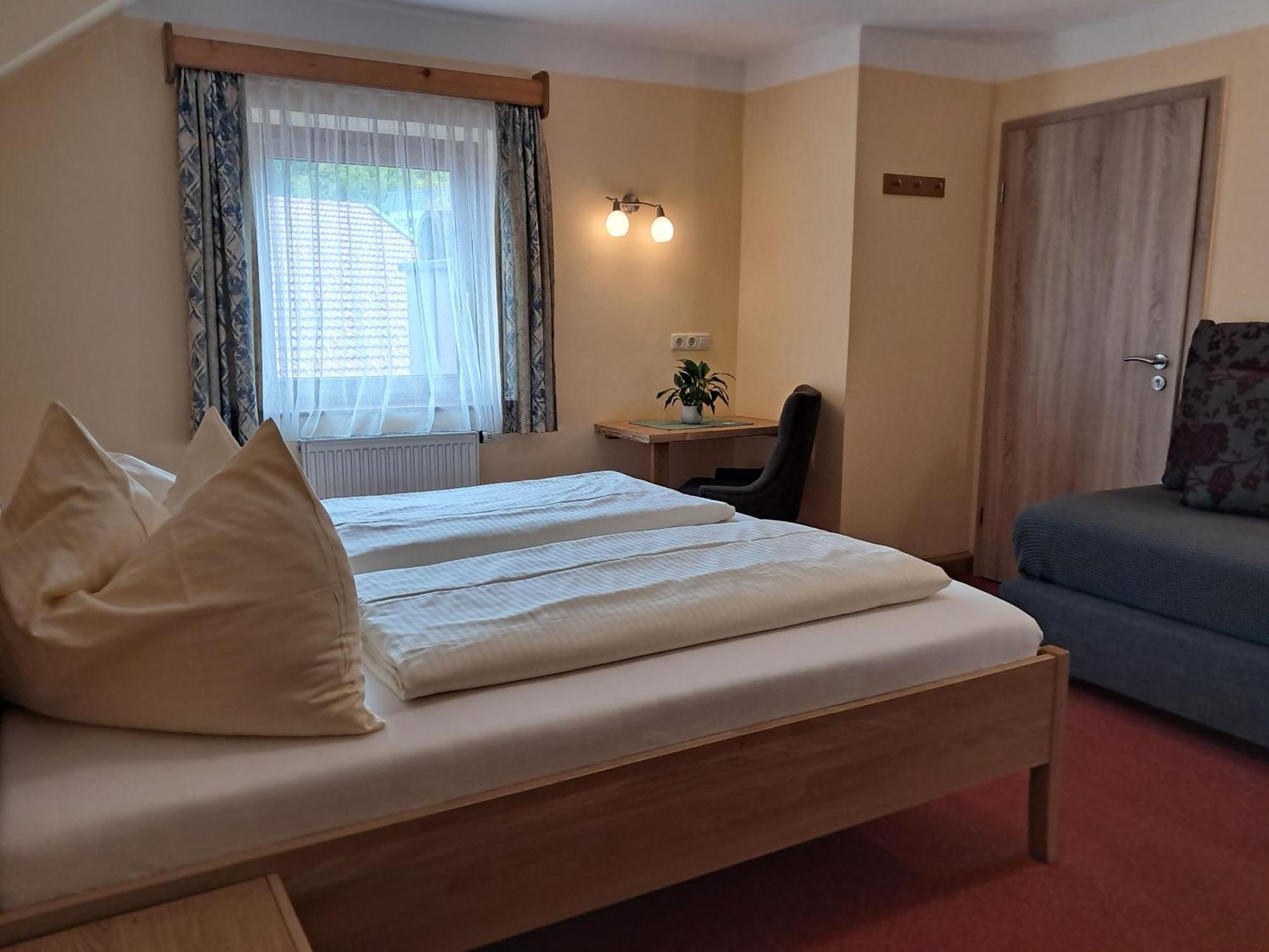Hotel Garni Edelweiss Зигсдорф Экстерьер фото