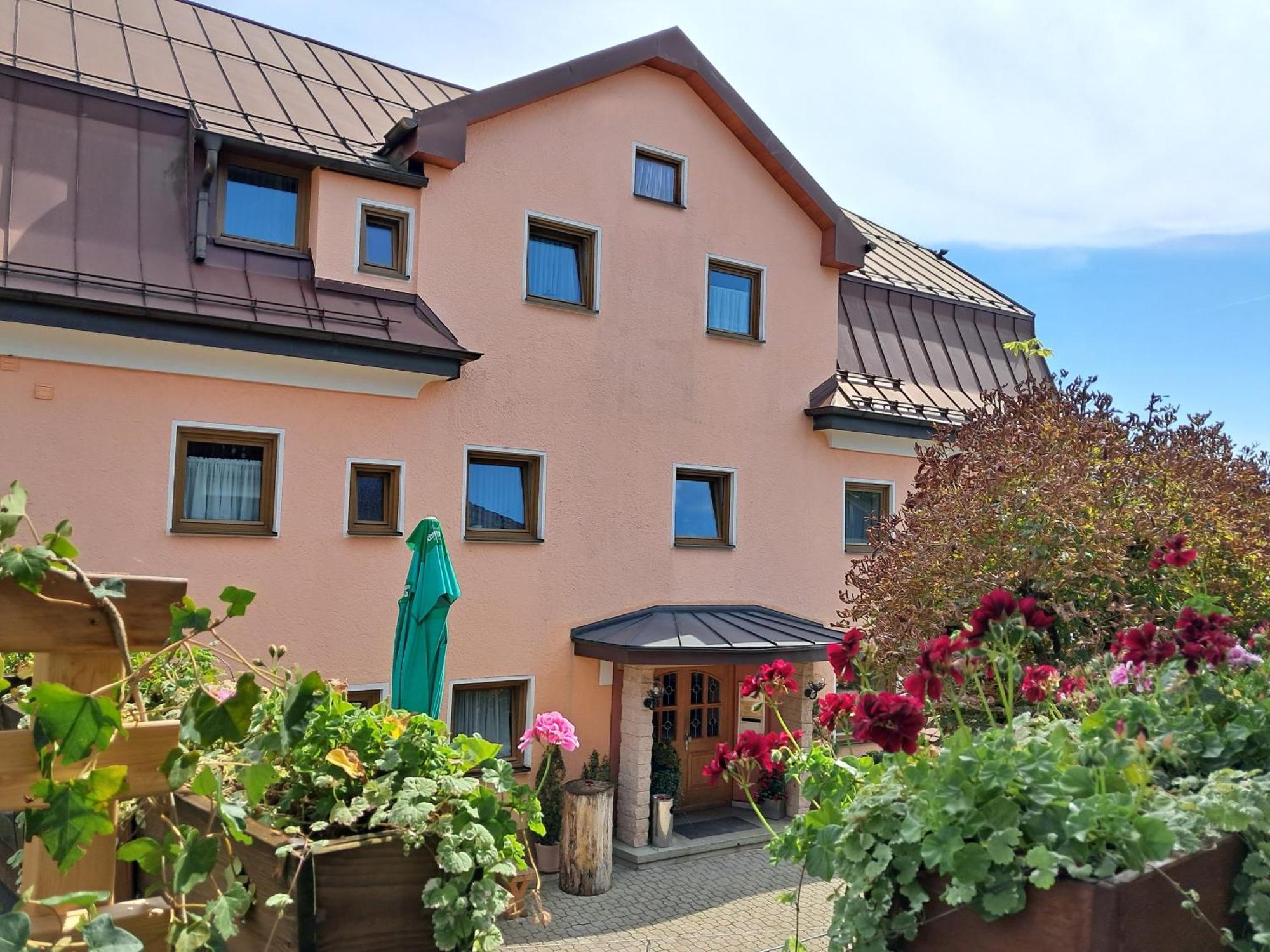 Hotel Garni Edelweiss Зигсдорф Экстерьер фото